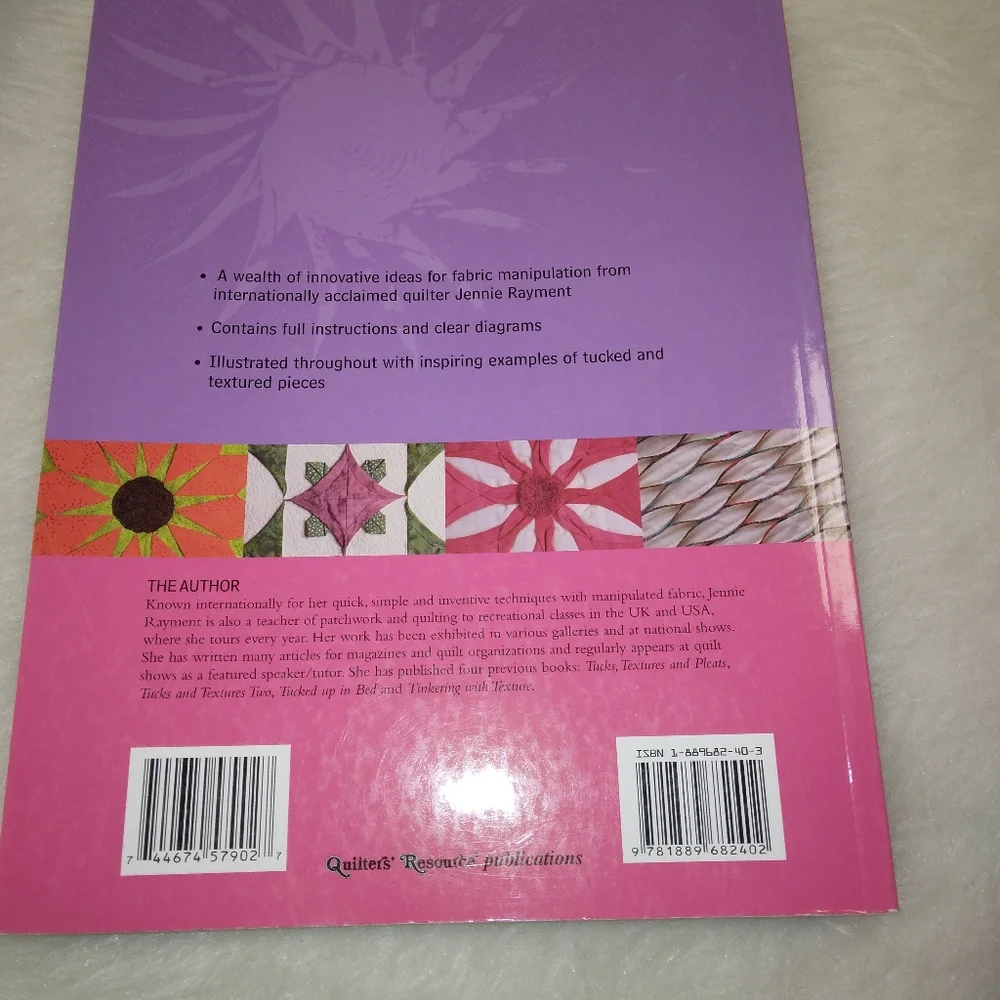 BOOK Creative Tucks And Textures: For Quilts And Embroidery by Jennie Ra…